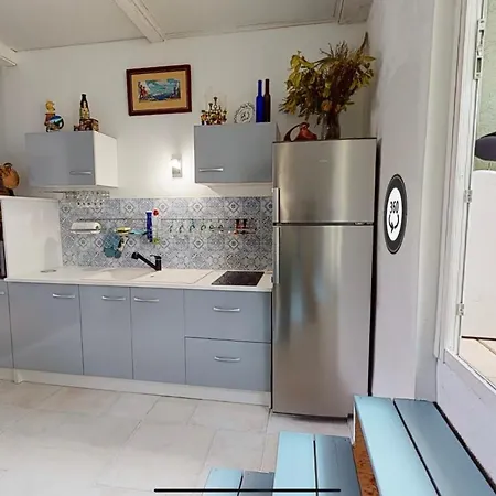 Holiday home Duplex Proche Mer, Avec Swimspa Terrasse, Jardin Et Barbecue La Palme